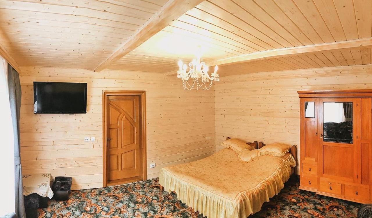 Вершина Карпат Hotel Krasnik Bagian luar foto